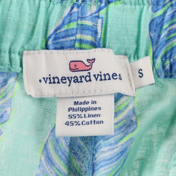 Vineyard Vines Linen Palm Leaf Shorts - Picture 7 of 7